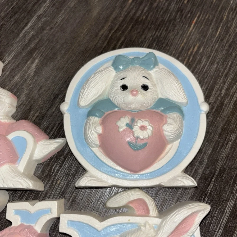 Vintage 1992 Burwood LOVE Wall Decor Nursery Kids Bunny Rabbits Easter Made USA
